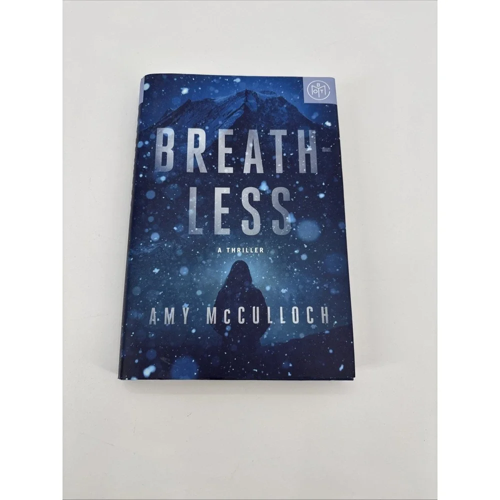 Breathless A Thriller Amy McCulloch 2022, Hardcover novel book of the month‎